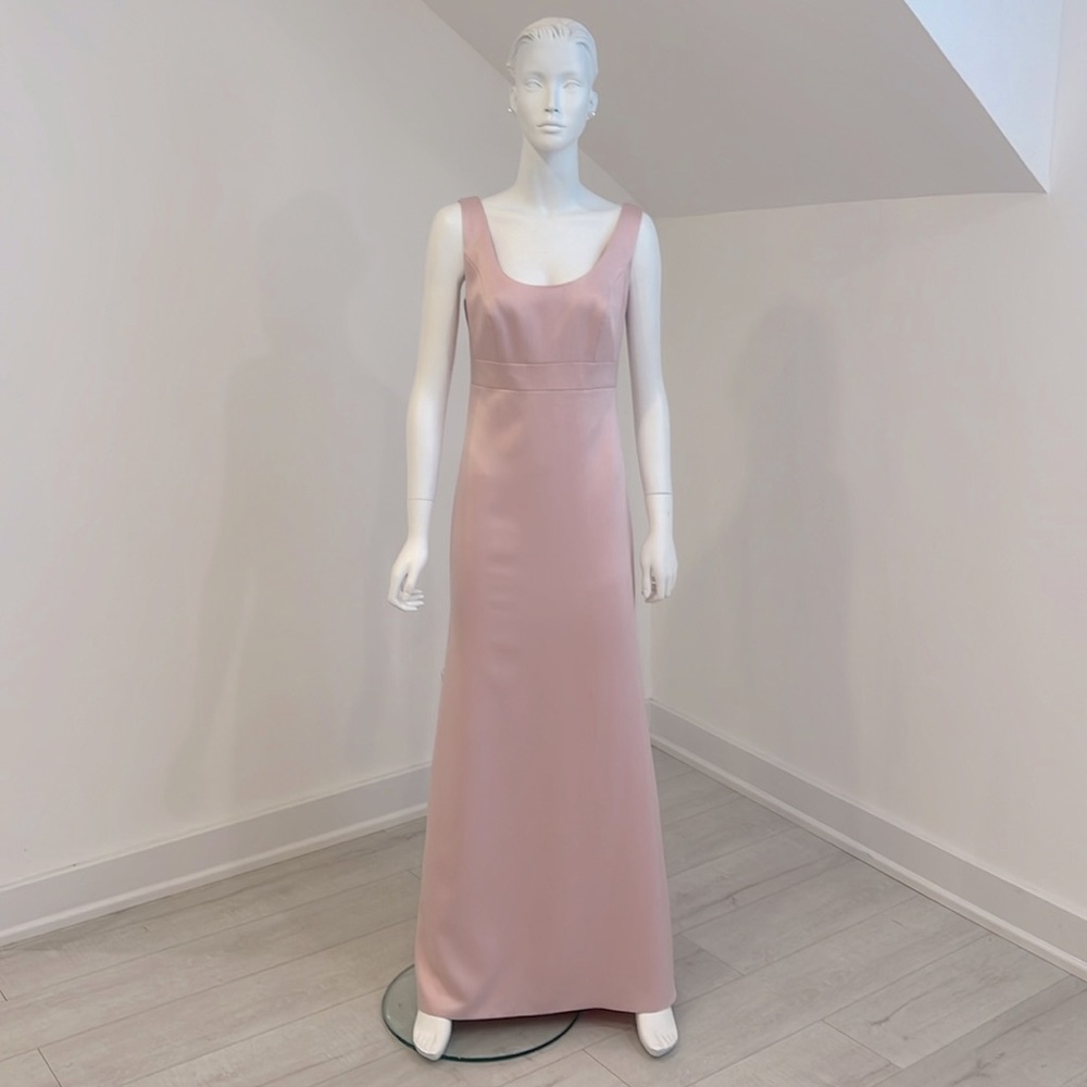 NWT SAMPLE DESSY 2901 size 10 Petal Pink Matte Satin. Pristine